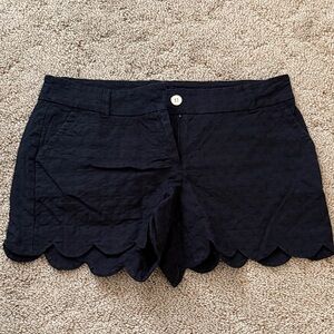 Crown & Ivy Black Scalloped High Waist Shorts